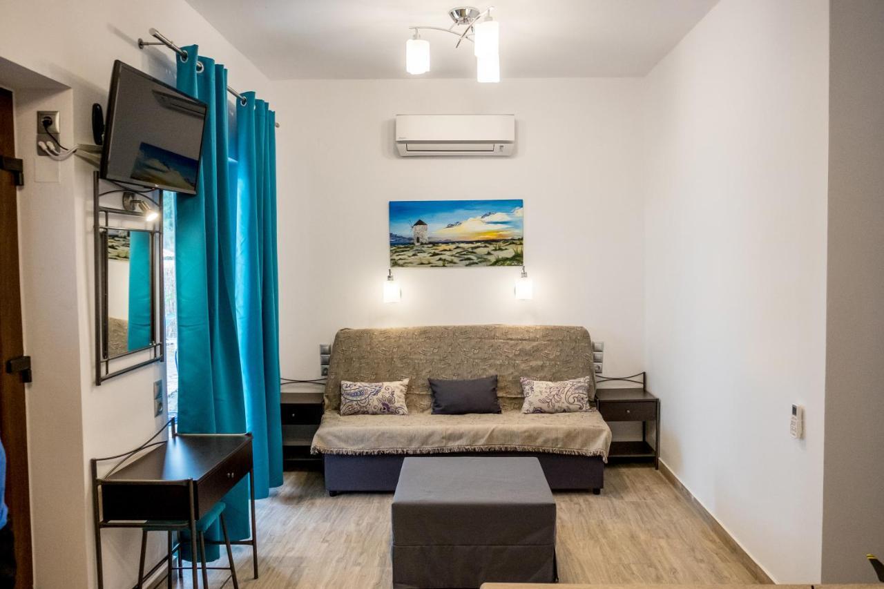 Amousso Beach Villas Marandokhórion エクステリア 写真