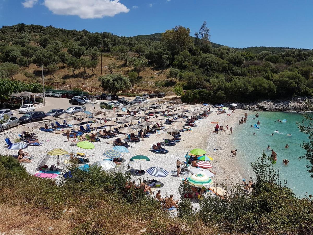 Amousso Beach Villas Marandokhórion エクステリア 写真