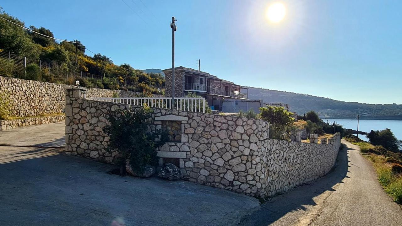 Amousso Beach Villas Marandokhórion エクステリア 写真